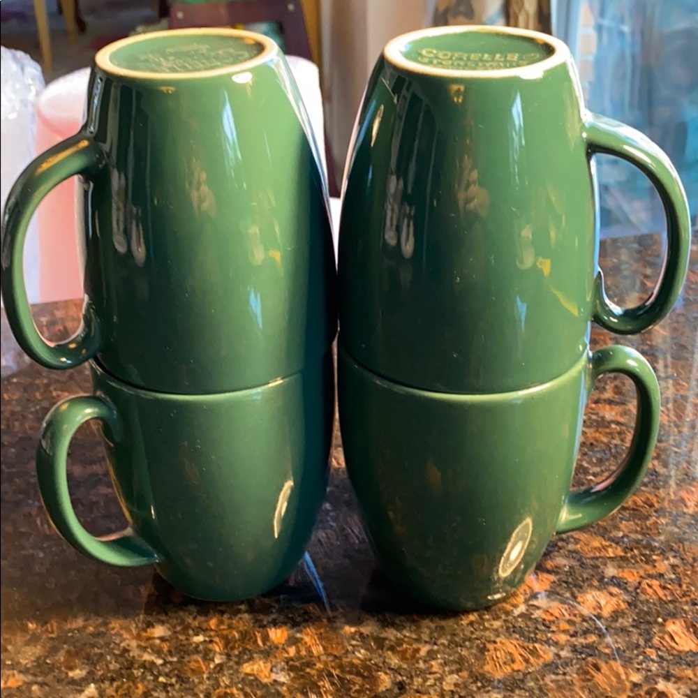 4 Corelle Stoneware Mugs Green 10 oz